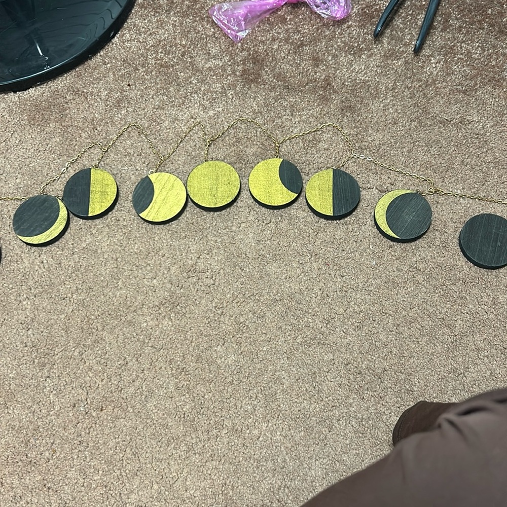 Moon Phase Hanging 🔵